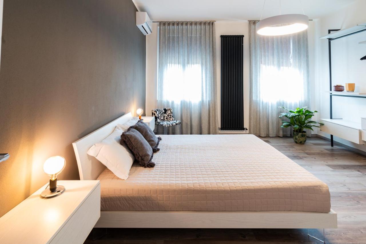 Sacrati 39 Apartment Ferrara Ngoại thất bức ảnh
